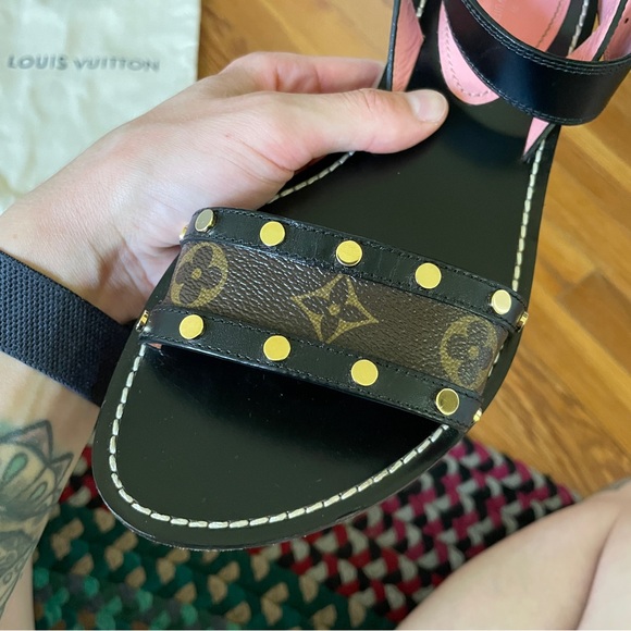 Authentic Louis Vuitton Passenger Flat Sandals - Black Size 40 - Picture 11 of 13